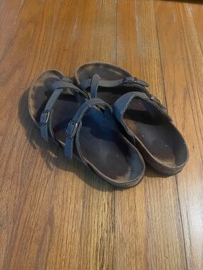 Birkenstock Classic Double-Strap Slide Sandals - Dark tan